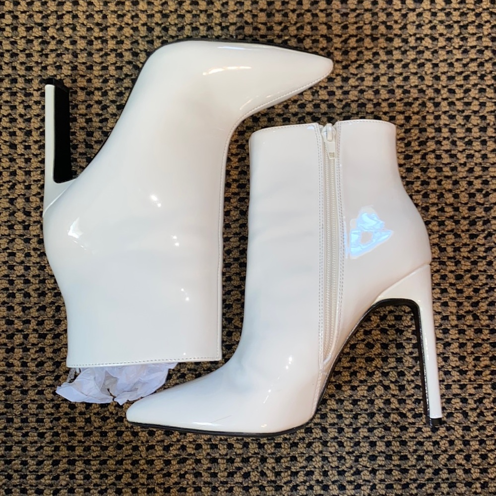 Forever 21/ Some Me White Boots